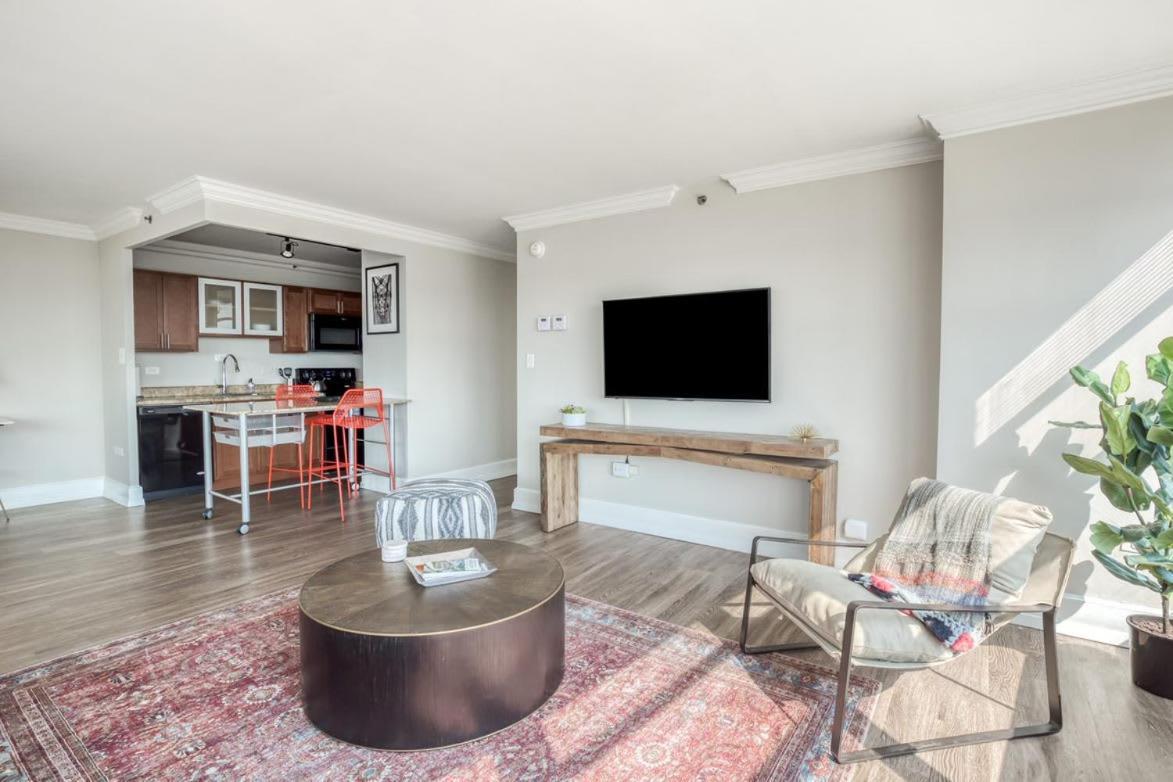 Cozysuites 800 Tower 1Br With Gym! 10 Louisville Exteriér fotografie