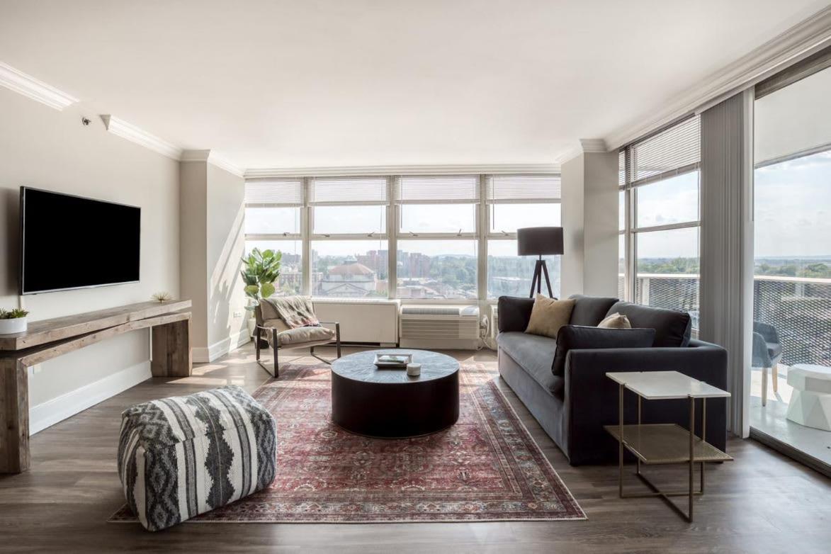 Cozysuites 800 Tower 1Br With Gym! 10 Louisville Exteriér fotografie